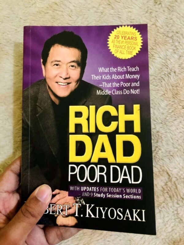 Rich Dad Poor Dad by Robert Kiyosaki on financial literacy and achieving financial independence